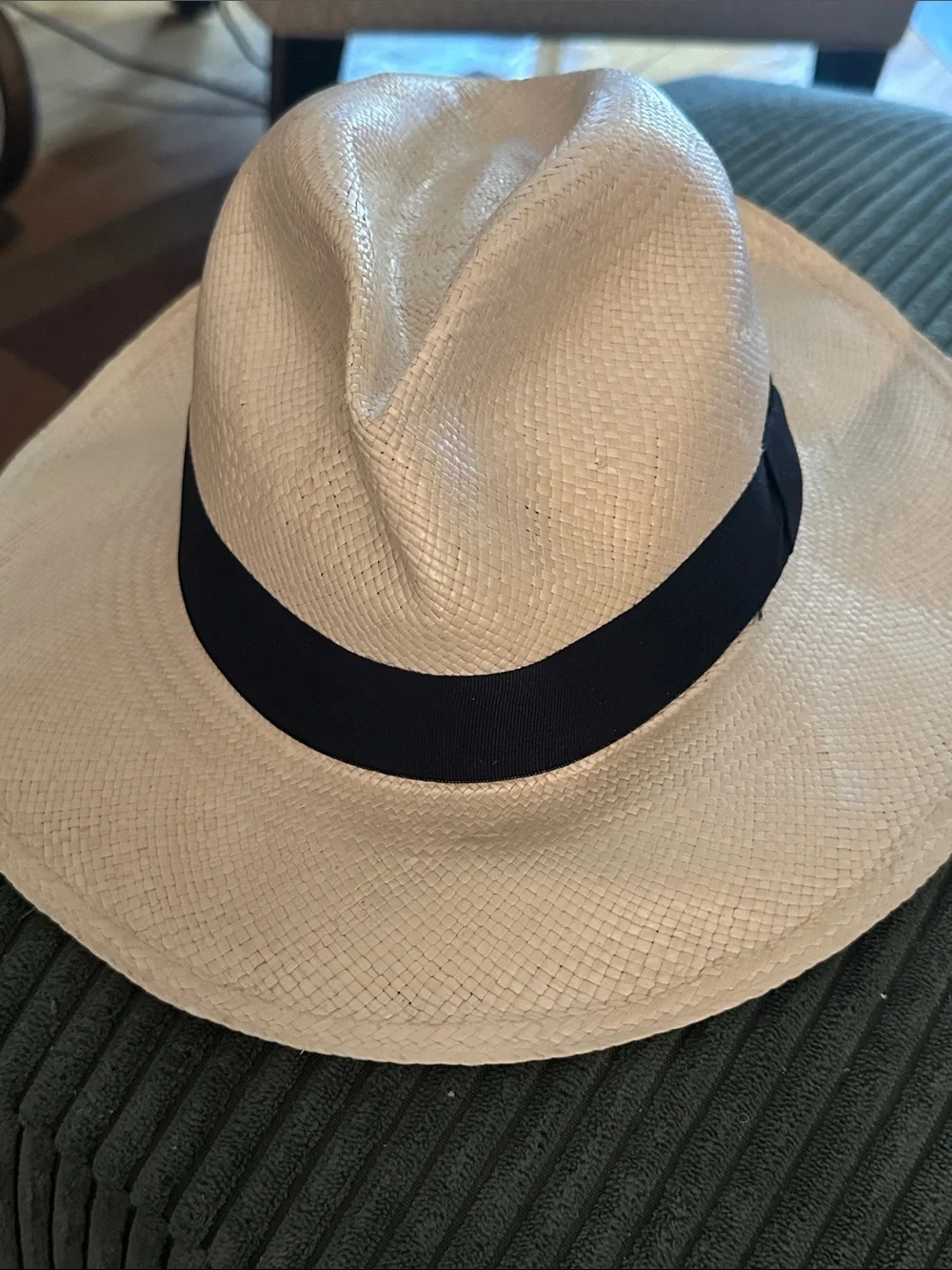 Montecristi Original straw hat!! Like new! Size 62 Made in Panama